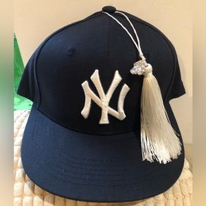 New York Yankees Graduation Baseball Cap (M)